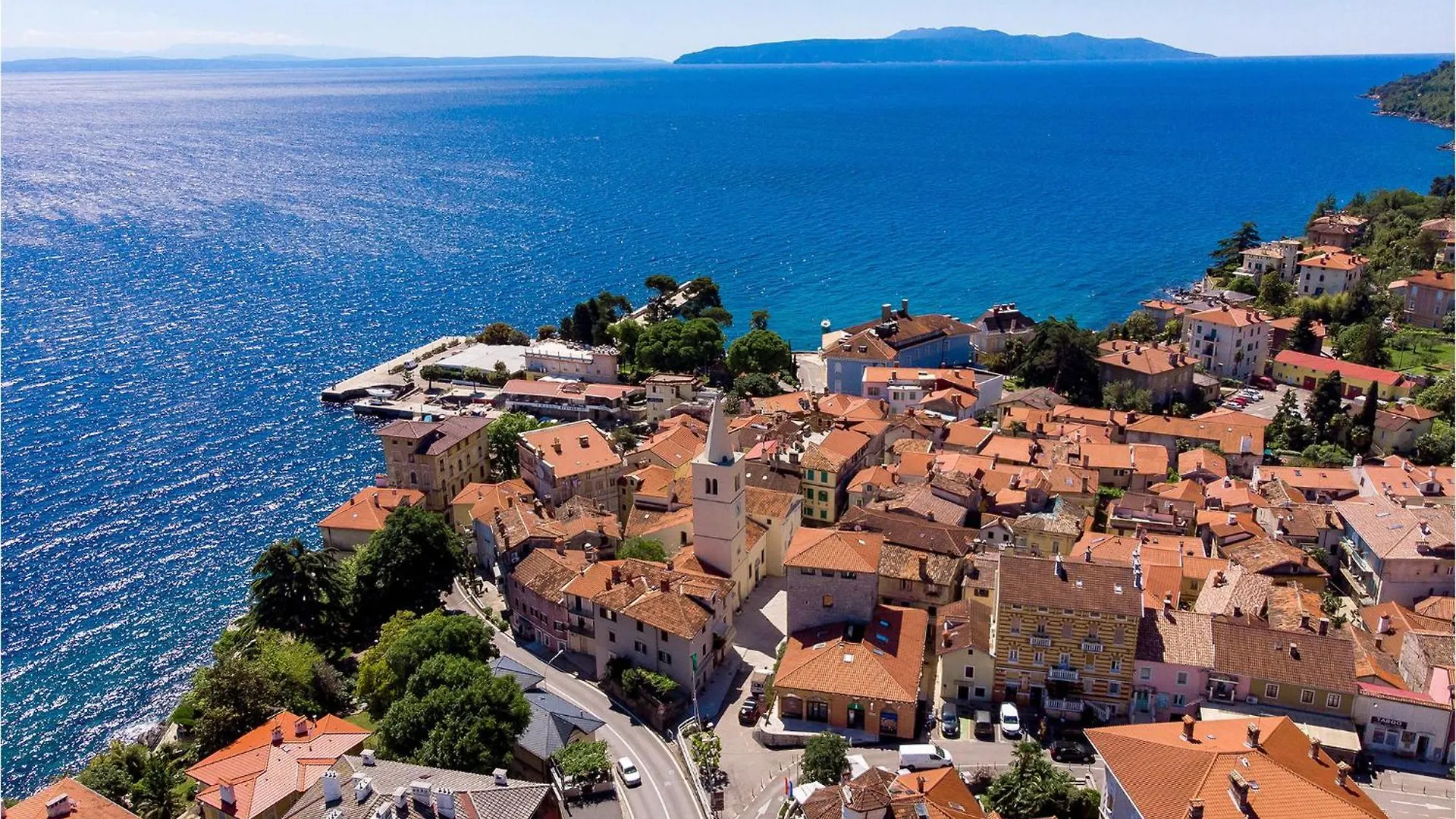 2 Bedroom Amazing Apartment In Lovran